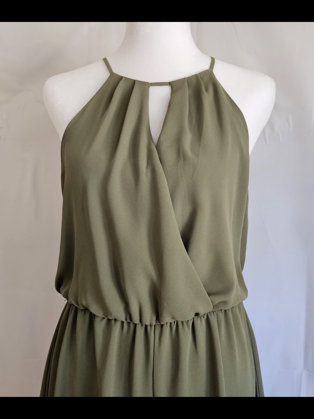 LUSH Olive Green Halter Romper Size S Mock Wrap Keyhole Pleated Jumpsuit - Picture 3 of 14